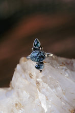 Load image into Gallery viewer, Trio Ring Sapphire + Variscite Size 7