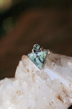 Load image into Gallery viewer, Duo Ring Sapphire + Variscite Size 8