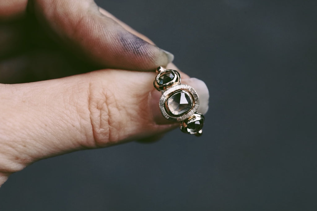 Diana Ring Gray Diamond