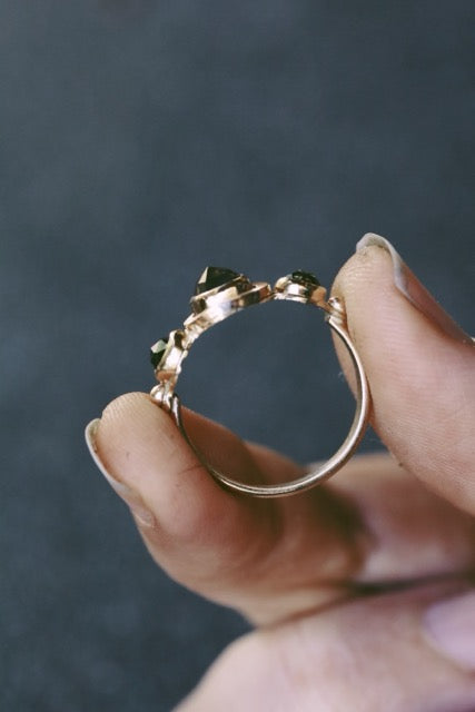 Diana Ring Gray Diamond