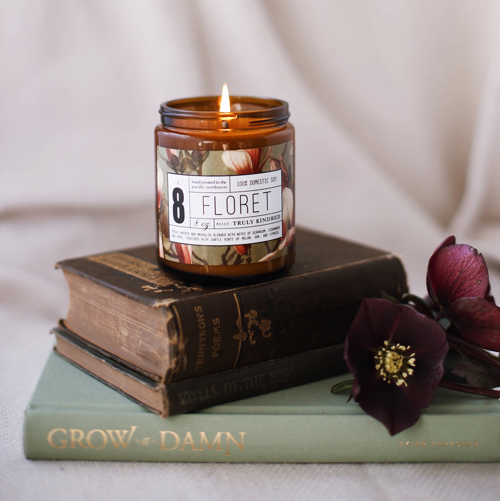 #8 Floret - 8oz Soy Candle