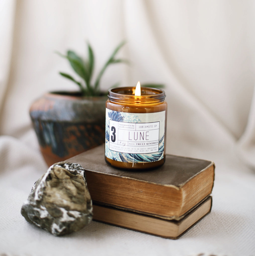 #3 Lune - 8oz Soy Candle