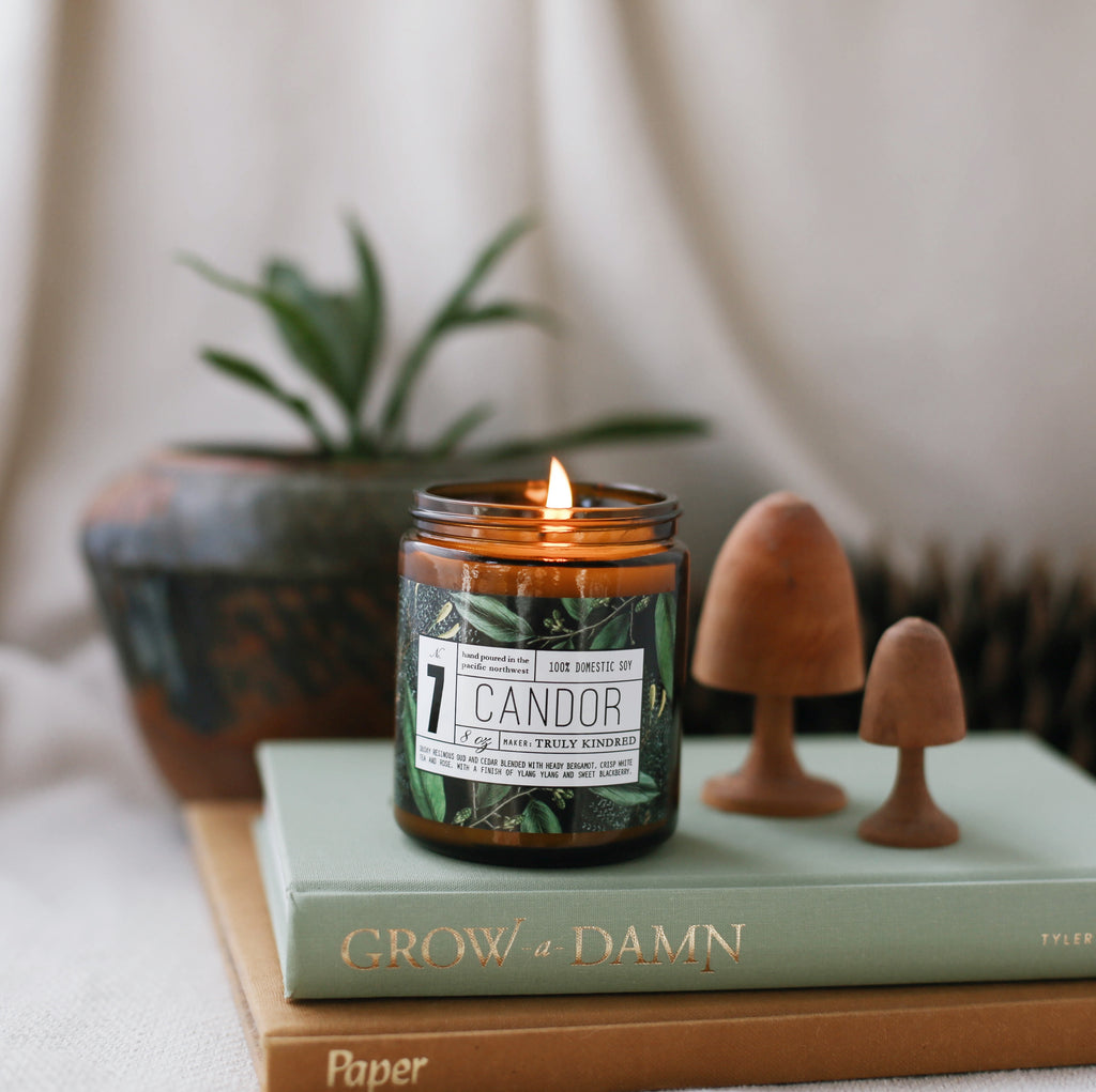 #7 Candor - 8oz Soy Candle