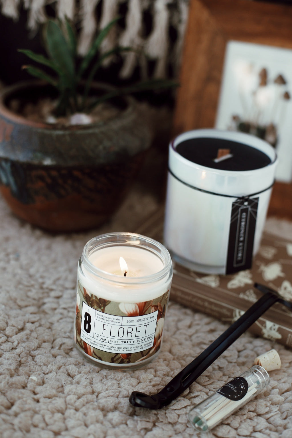 #8 Floret - 8oz Soy Candle